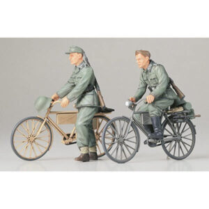 Tamiya 35240 German Soldiers with Bicycles 1/35 Scale