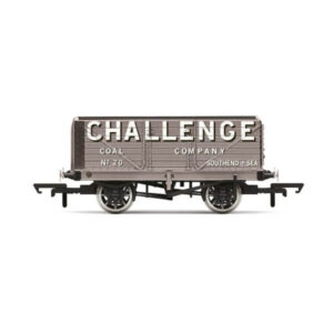 Hornby R60193 7 Plank Wagon Challenge Coal Company