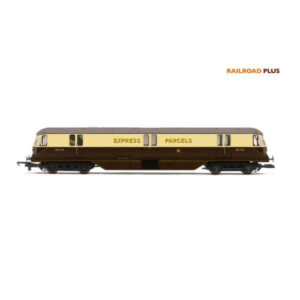 Hornby R30384 Parcels Railcar No. 34 GWR Chocolate & Cream RailRoad Plus